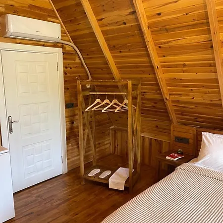 Heaven Bungalow *